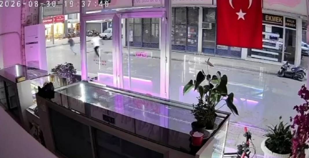 Hiç tanımadığı adamı bıçakladı, yakalanınca 'Game Over' dedi 2